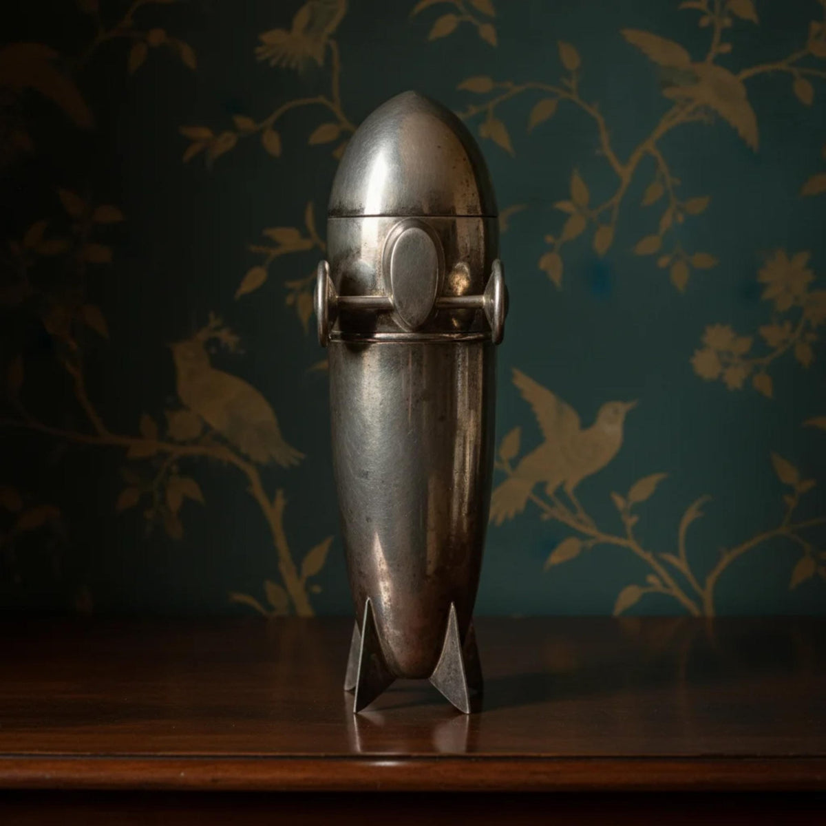 Art Deco Zeppelin Cocktail Shaker Streamline Chrome Barware, Machine Age Dirigible - The Relic Detail