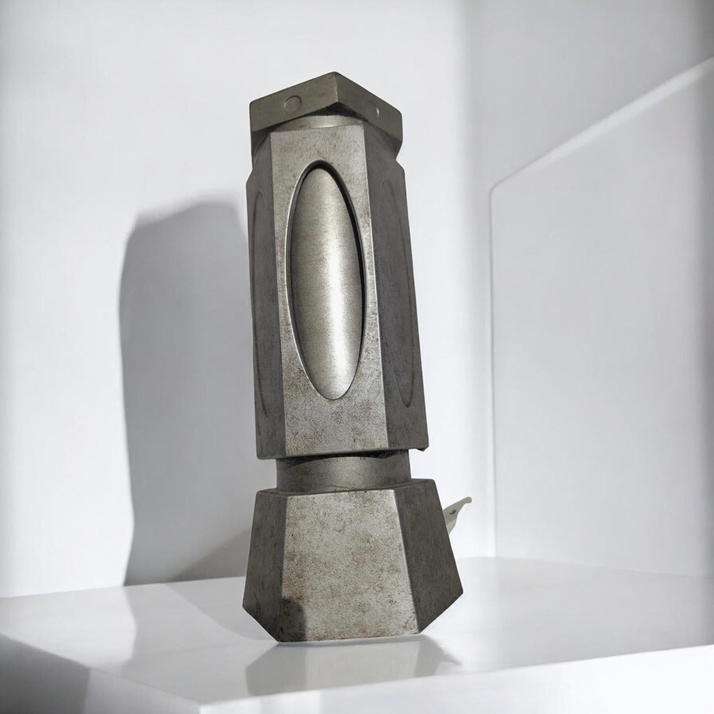 Silver-Tone Geometric Metal Table Lamp - The Relic Detail