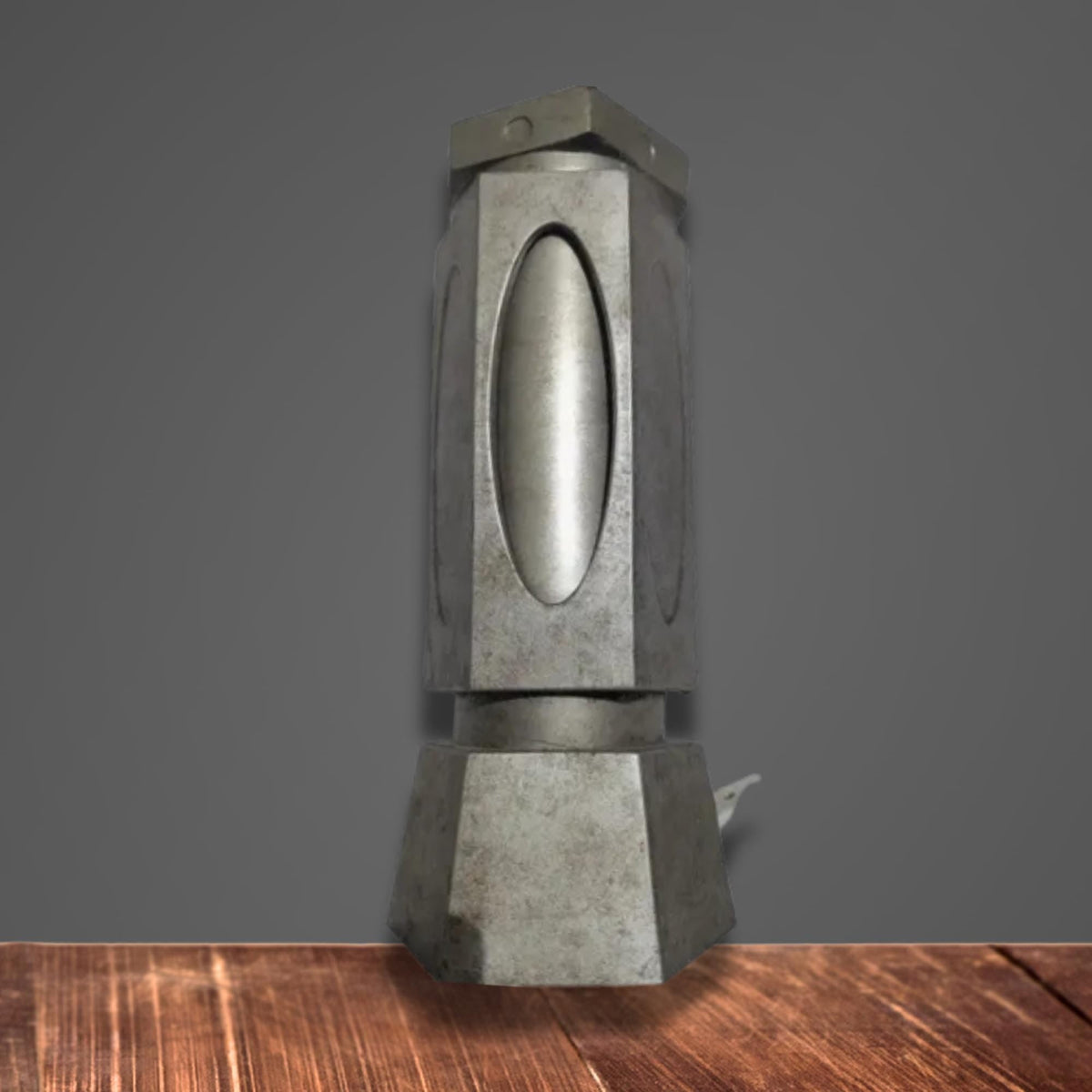 Silver-Tone Geometric Metal Table Lamp - The Relic Detail