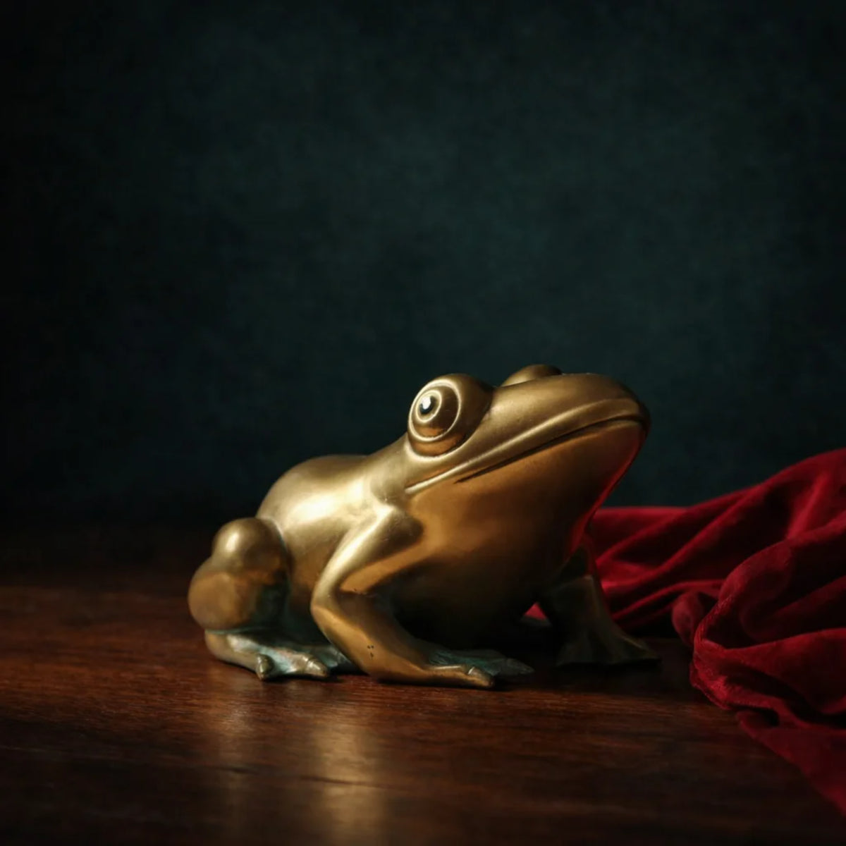 RESPECT OBJECTS WITH A PAST.