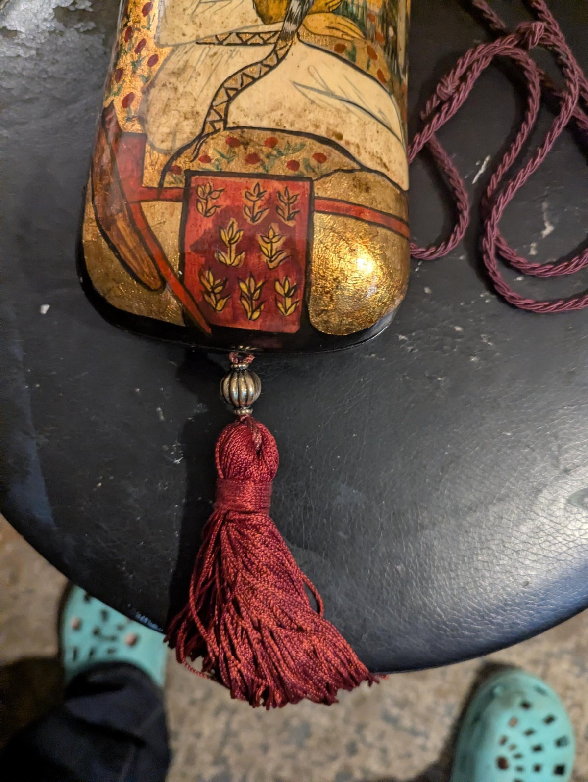 Vintage 1980s Indian Motif Laminated Art Box Purse with Red Tassel - Boho Statement Bag - The Relic Detail