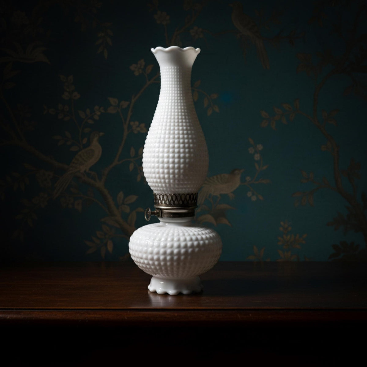 White Milk Glass Hobnail Vintage Table Lamp - The Relic Detail
